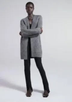 ZARA オーバーサイズカーディガン