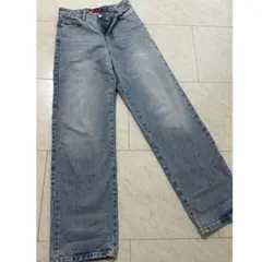 ZARA z1975 ストレートワイドデニム ライトブルー　赤パッチ