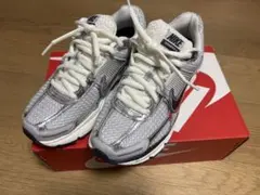 deuxieme classe NIKEウィメンズ ズーム ボメロ 5