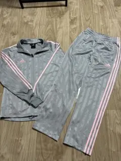 adidas グレー ピンク 平成ジャージ　セットアップ　美品