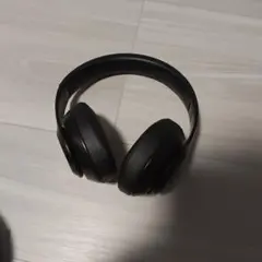 beats studio pro ヘッドホン　ブラックのサムネイル