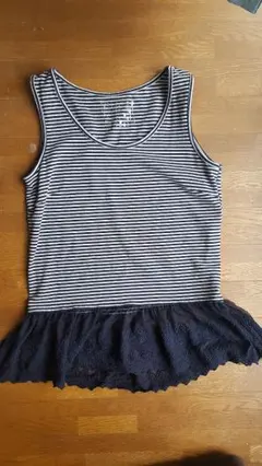 タンクトップのサムネイル