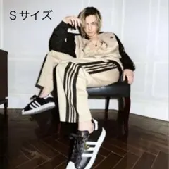 adidas ルーズメッシュ トラックパンツS藤井風 - メルカリ