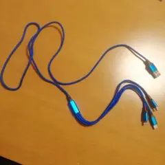 青 USBケーブル
