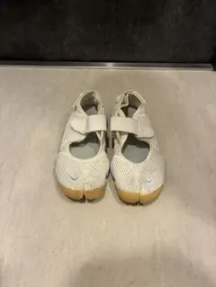 NIKE AIR RIFT ホワイト 24cmのサムネイル