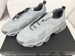PRADA スニーカーのサムネイル