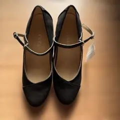 Item thumbnail for item 7d1d4cf8-00bd-40f2-85f9-074fc0a5a49b