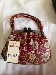 Tttcalf 花柄 がま口バッグ 赤　皮製