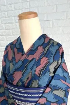 【新品未使用】しつけ付き 単衣着物 小紋 普段着物 正絹 幾何学模様 モダン