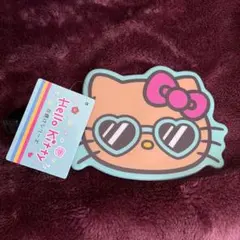日焼けキティ　ダイカットPVCケース