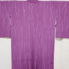 ✨正絹✨　小紋 総柄 着物 普段使い カジュアル 紫 飛び柄 紫 小花 蔦