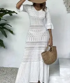 ホワイトニット　ベルスリーブ　マキシワンピース　ロング　七分袖　リゾート　旅行