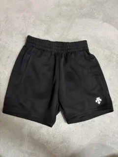 ほぼ新品　DESCENTE 黒 バレーボールパンツ　Sサイズ