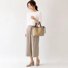 jack gomme ジャックゴム トートバッグ ベージュ×黒 レザー 軽量のサムネイル