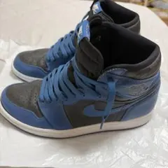 NIKE Air Jordan 1 青黒 ハイカットのサムネイル