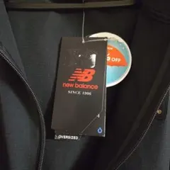 New Balance ウィンドブレーカー　(L) ナイロンパーカー
