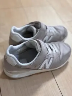 Item thumbnail for item 212b958f-107d-4b42-b97c-a5f491cd943c