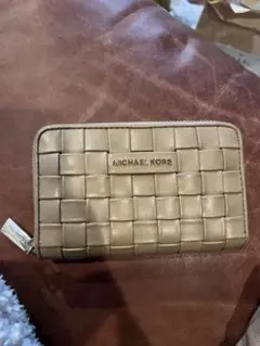 MICHAEL KORS 編み込みレザー コインケース ベージュのサムネイル