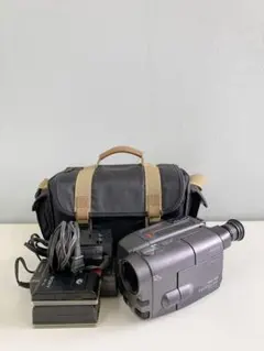 動作OK❗️VictorのMiniDV/デジタルビデオカメラ・GR-DF590 - メルカリ