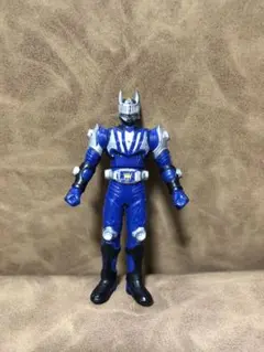 仮面ライダーナイト　人形　ソフビ　仮面ライダー龍騎シリーズ