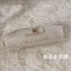 【新品】メゾンドフルールパールビジュー合皮リボンペンケースホワイトのサムネイル