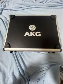 AKG C214 コンデンサーマイク ハードケース付きのサムネイル