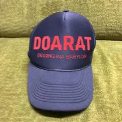 DOARAT ネイビー　トラッカーキャップ