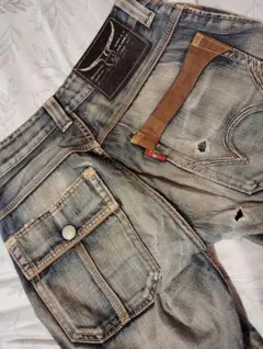 Item thumbnail for item 74ca9682-8d2a-471e-8fa4-ffb26ad15c1d