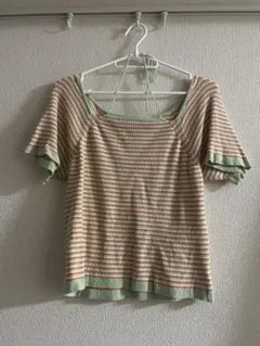 Kastane ストライプオフショルダー半袖Tシャツ