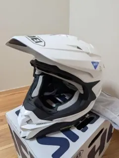 SHOEI VFX-WR JAMMER ヘルメット Sサイズ TC-5 黒/白 - メルカリ