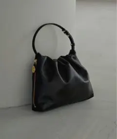 Item thumbnail for item 99ce179b-8d90-42d9-b3e8-0f494f31f25b