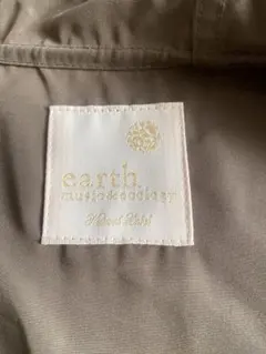 マウンテンパーカー