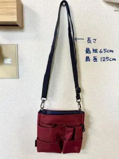 多機能サコッシュ ショルダーバッグ レッドのサムネイル