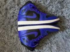 NikeAir Jordan 1 Mid 