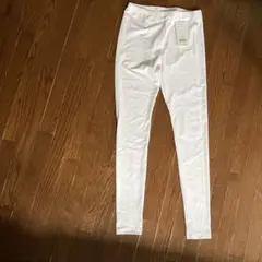 タグ付きスパッツ