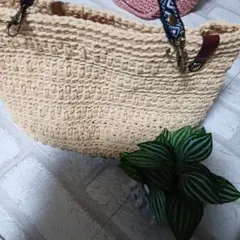 Item thumbnail for item 19a7e68a-5fd9-420a-ada6-2cf69d6b6179