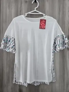 &LOVE　Tシャツのサムネイル