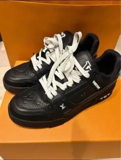 Louis Vuitton ブラック スニーカー