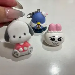 ガチャガチャ　ポチャッコ、タキシードサム、おぱんちゅうさぎ