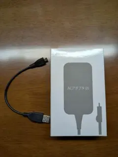 ☆新品未使用☆ docomo 純正 ACアダプタ 05 充電器 Type-B