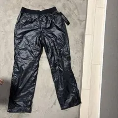 新品　ユニクロ　黒　ウォームパンツ