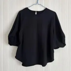 ユナイテッドアローズ　ブラック 五分袖 トップス