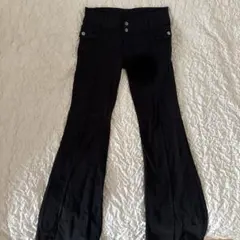 Brandy Melville AGATHA PANTS ブラック フレアパンツのサムネイル