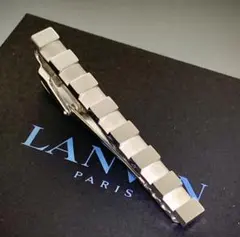 Item thumbnail for item 71459775-2779-489b-ac12-bd200403ab80