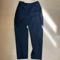 UNIQLO 黒 スラックス M