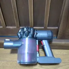 ジャンク品扱い】 dyson sv11 コードレスクリーナー - メルカリ