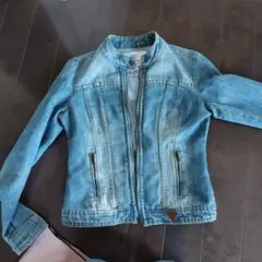 Item thumbnail for item f52ea725-9e87-4f48-bb35-2d3c05952437