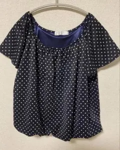 同包で100円★ポイント消化に☺︎PATTERN 黒　ドット柄 半袖のサムネイル