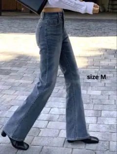 新品未使用　dazy フレアデニム　ジーンズ　デニム