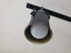 Item thumbnail for item b445c432-df2d-48e6-b9a4-aa82c3f2e90c